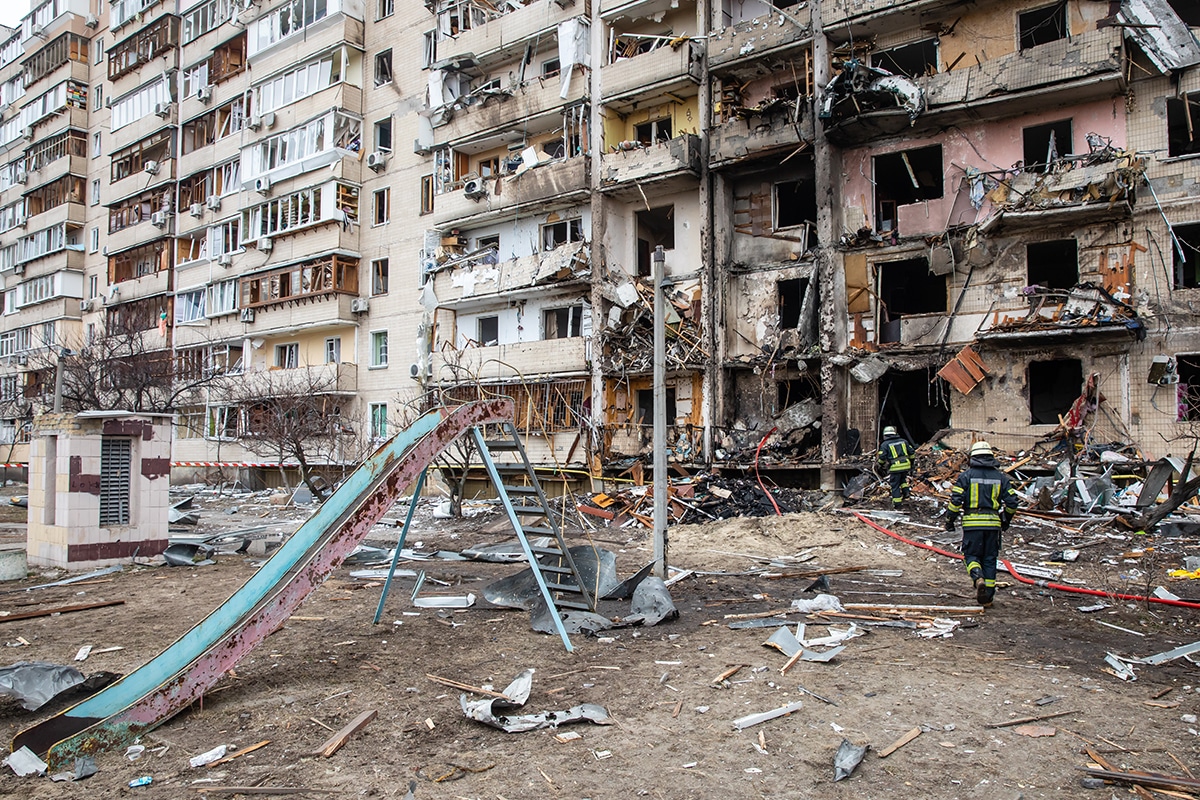 Kyiv Ukraine apartment building bombed.