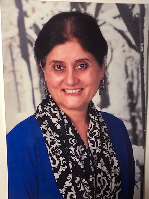 Full Name: Fouzia Khan
