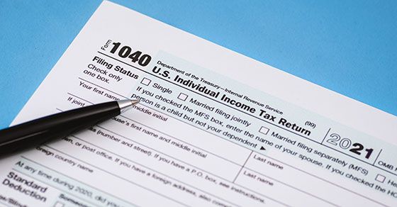 Married couples filing separate tax returns: Why would they do it?